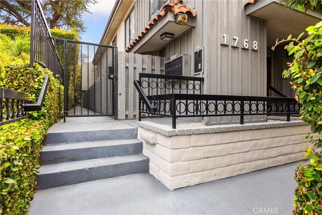 1768 Glendon Ave 4, Los Angeles, CA 90024
