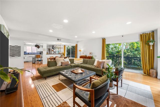 1768 Glendon Ave 4, Los Angeles, CA 90024