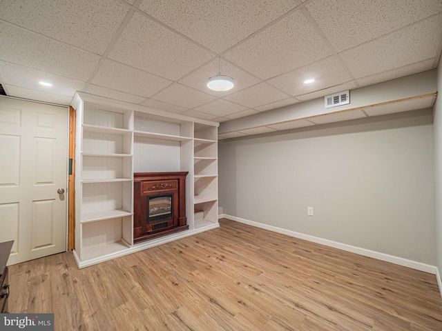 1481 CEDAR LN, Hamilton, NJ 08610