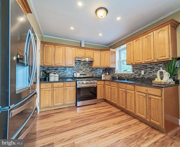 1481 CEDAR LN, Hamilton, NJ 08610