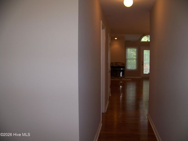 702 Cedarwood Village, Morehead City, NC 28557