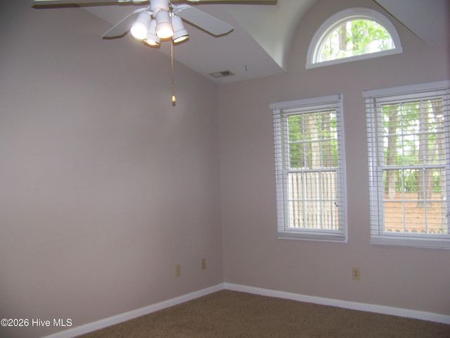 702 Cedarwood Village, Morehead City, NC 28557