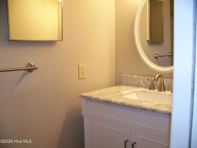 702 Cedarwood Village, Morehead City, NC 28557