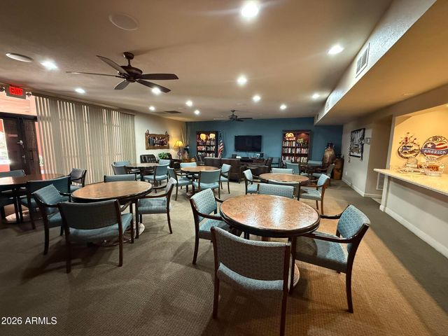 4303 E CACTUS Road 110, Phoenix, AZ 85032