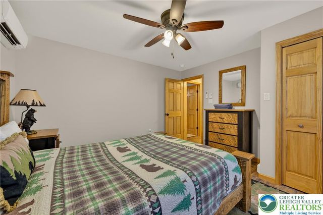 37 Frost Lane, Penn Forest Twp, PA 18210