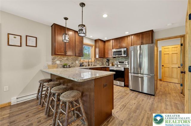 37 Frost Lane, Penn Forest Twp, PA 18210