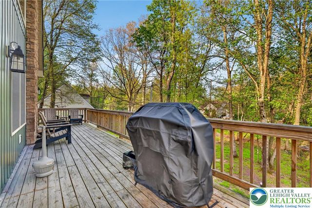 37 Frost Lane, Penn Forest Twp, PA 18210