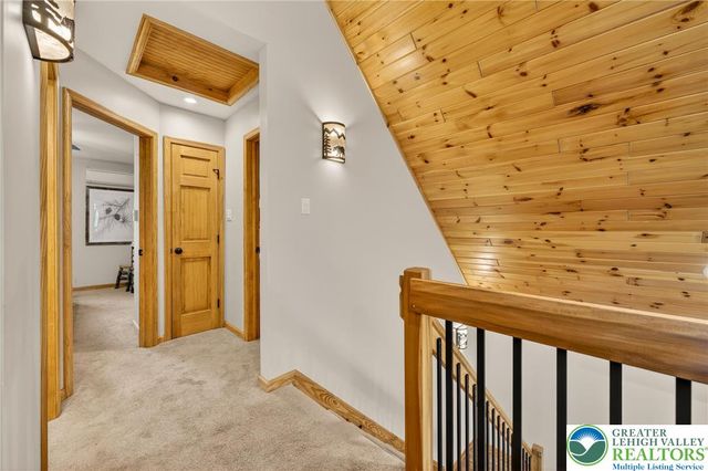 37 Frost Lane, Penn Forest Twp, PA 18210