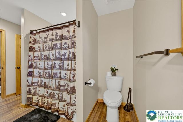 37 Frost Lane, Penn Forest Twp, PA 18210