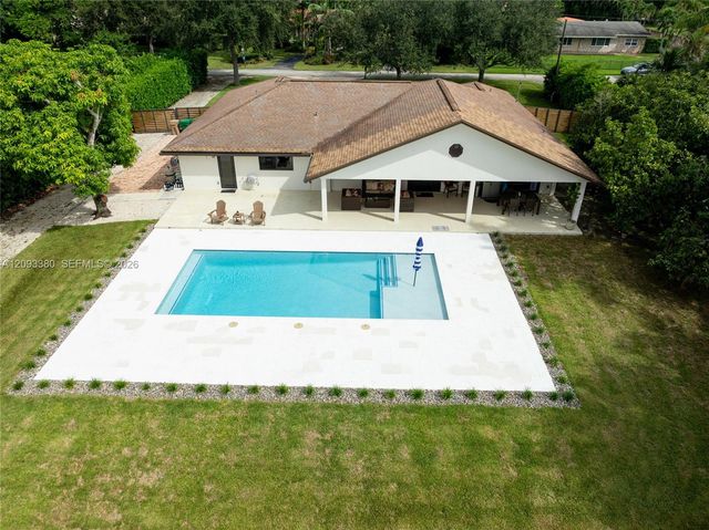 14390 SW 24th Street, Davie, FL 33325