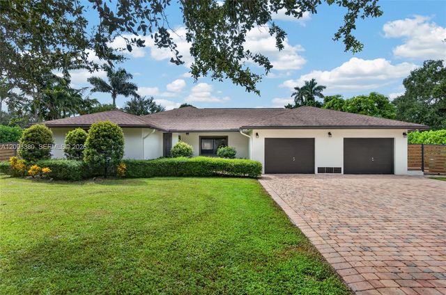 14390 SW 24th Street, Davie, FL 33325