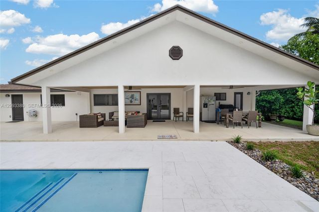 14390 SW 24th Street, Davie, FL 33325