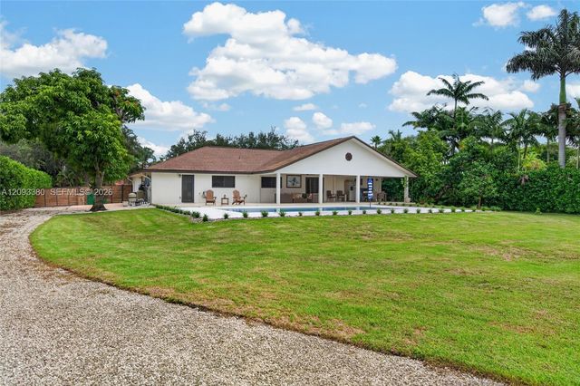 14390 SW 24th Street, Davie, FL 33325