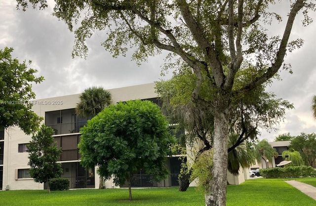 8035 SW 107th Ave 110, Miami, FL 33173