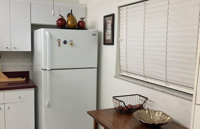 8035 SW 107th Ave 110, Miami, FL 33173