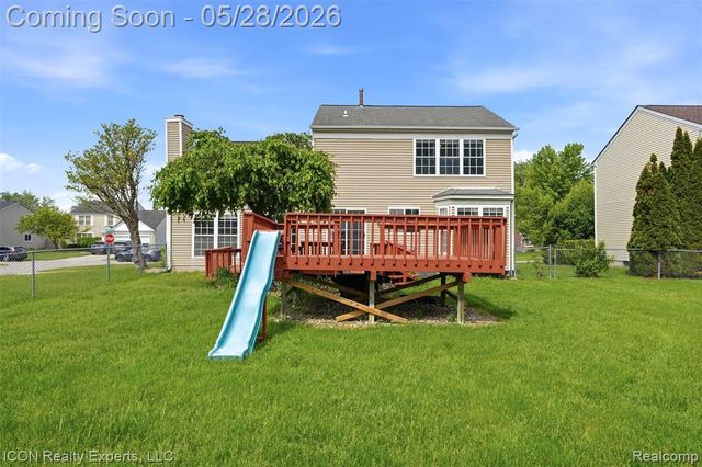 1028 Knightsbridge Road, Canton, MI 48187