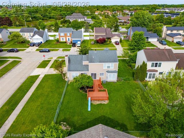 1028 Knightsbridge Road, Canton, MI 48187