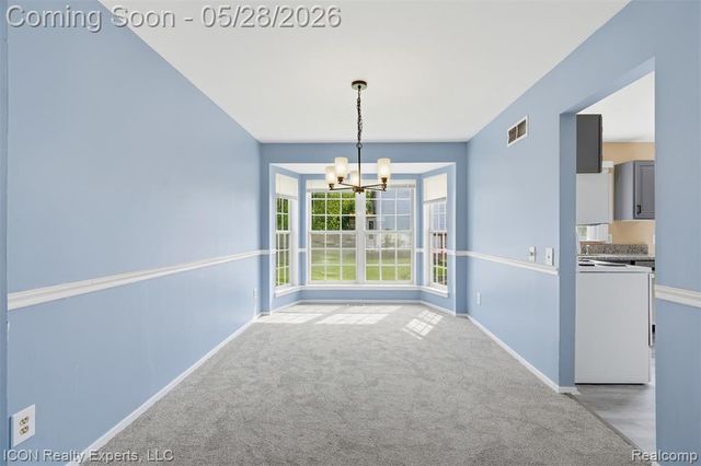 1028 Knightsbridge Road, Canton, MI 48187