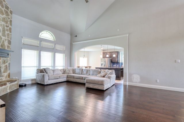 2601 Grouse Hollow Way, Midlothian, TX 76065