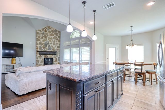 2601 Grouse Hollow Way, Midlothian, TX 76065