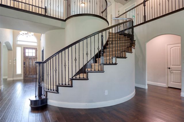 2601 Grouse Hollow Way, Midlothian, TX 76065