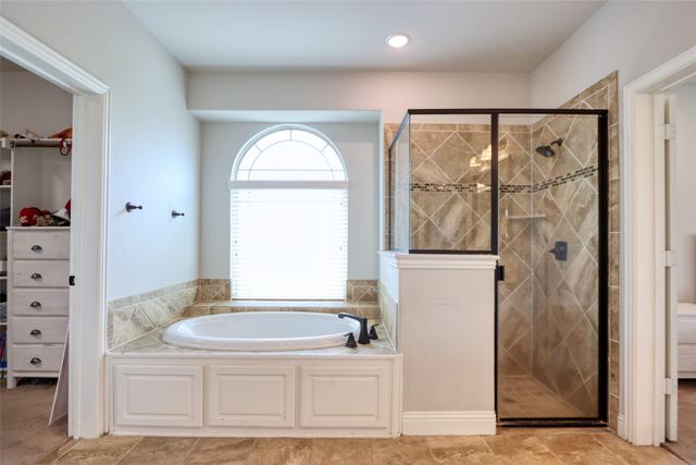 2601 Grouse Hollow Way, Midlothian, TX 76065