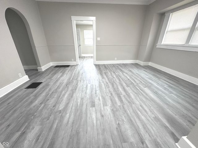 1049 S Sheffield Avenue, Indianapolis, IN 46221