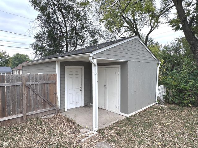 1049 S Sheffield Avenue, Indianapolis, IN 46221