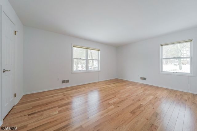 20 HERITAGE DRIVE C, Chatham Twp., NJ 07928