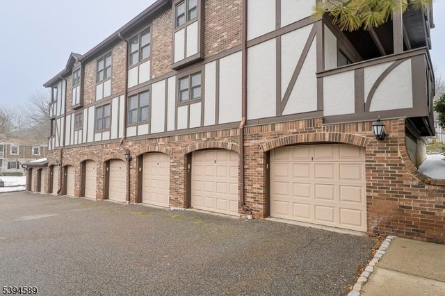 20 HERITAGE DRIVE C, Chatham Twp., NJ 07928