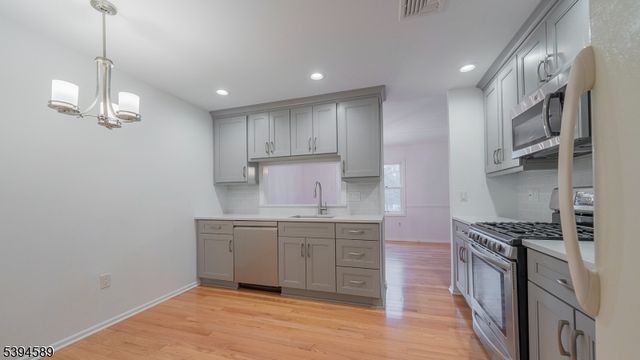 20 HERITAGE DRIVE C, Chatham Twp., NJ 07928