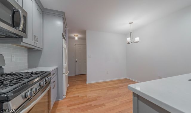 20 HERITAGE DRIVE C, Chatham Twp., NJ 07928