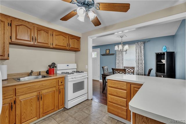 82 Treadwell Road, Tonawanda, NY 14150