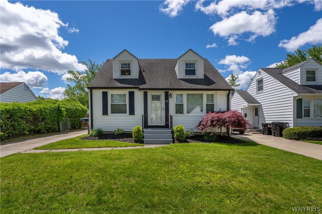 82 Treadwell Road, Tonawanda, NY 14150