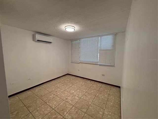 102 P GOLDEN COURT II P102, San Juan, PR 00918