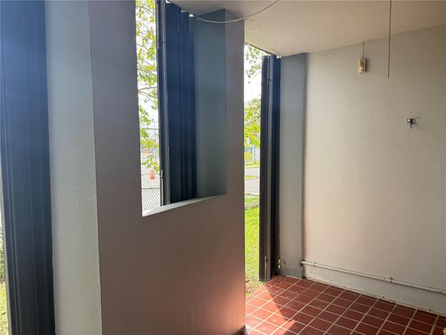 102 P GOLDEN COURT II P102, San Juan, PR 00918