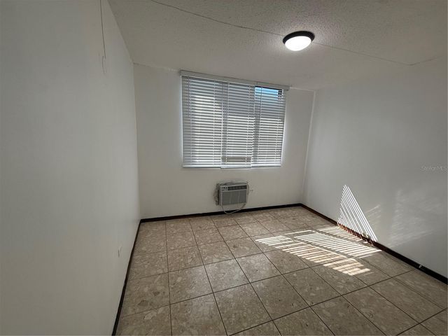 102 P GOLDEN COURT II P102, San Juan, PR 00918