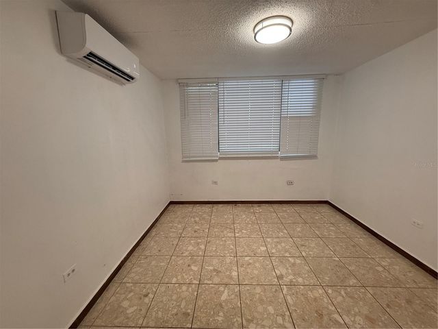 102 P GOLDEN COURT II P102, San Juan, PR 00918