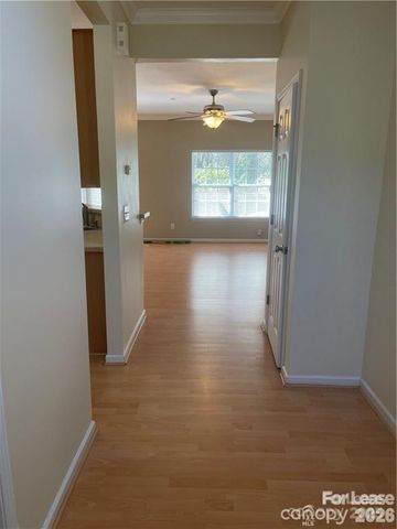 11917 Stratfield Place Circle 118, Pineville, NC 28134