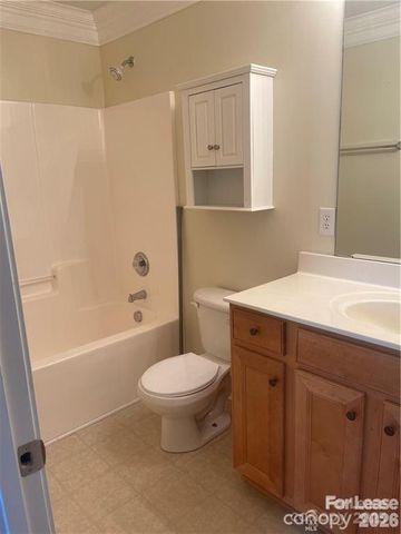 11917 Stratfield Place Circle 118, Pineville, NC 28134