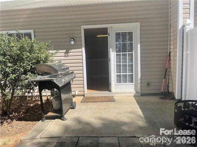 11917 Stratfield Place Circle 118, Pineville, NC 28134
