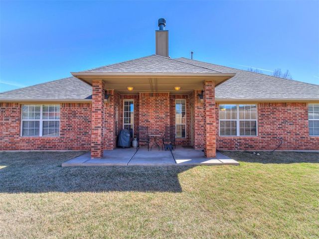 709 N Remington Way, Mustang, OK 73064