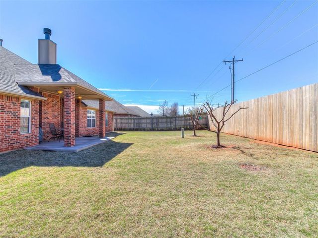 709 N Remington Way, Mustang, OK 73064