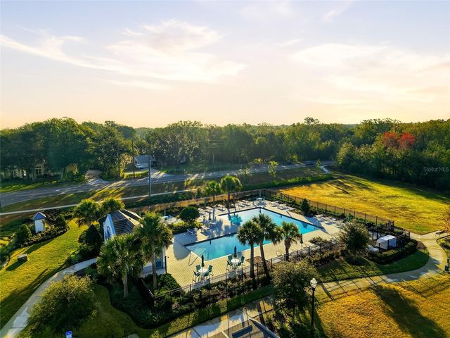 1370 WHITE FOX RUN, Lutz, FL 33549