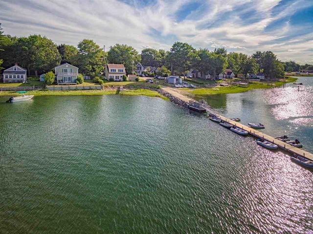 19 Wentworth Terrace, Dover, NH 03820