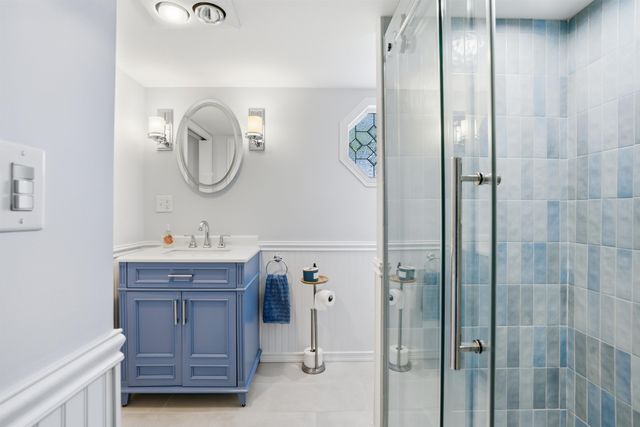 19 Wentworth Terrace, Dover, NH 03820