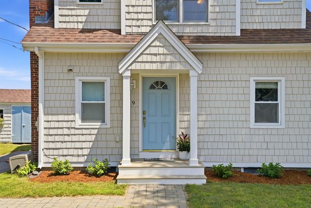 19 Wentworth Terrace, Dover, NH 03820