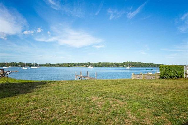 19 Wentworth Terrace, Dover, NH 03820