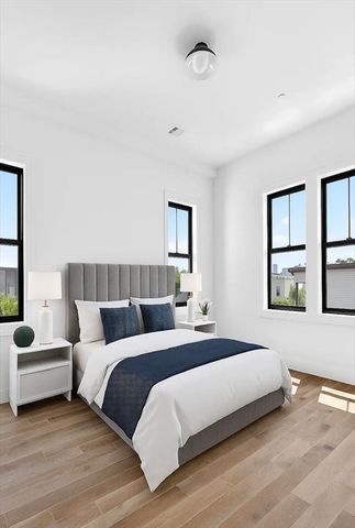 192 Washington Street C, Somerville, MA 02143