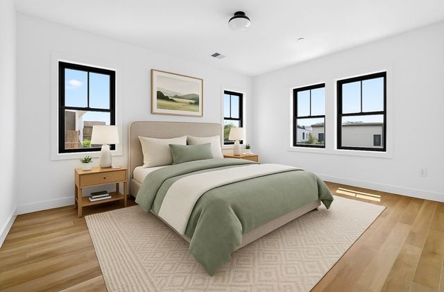 192 Washington Street C, Somerville, MA 02143